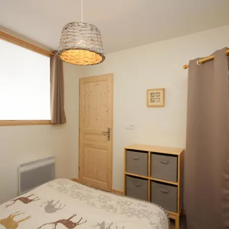 Mont-dore: Agreable T2 Avec Wifi Et Box Tv - Fr-1-608-90 Apartament Mont-Dore